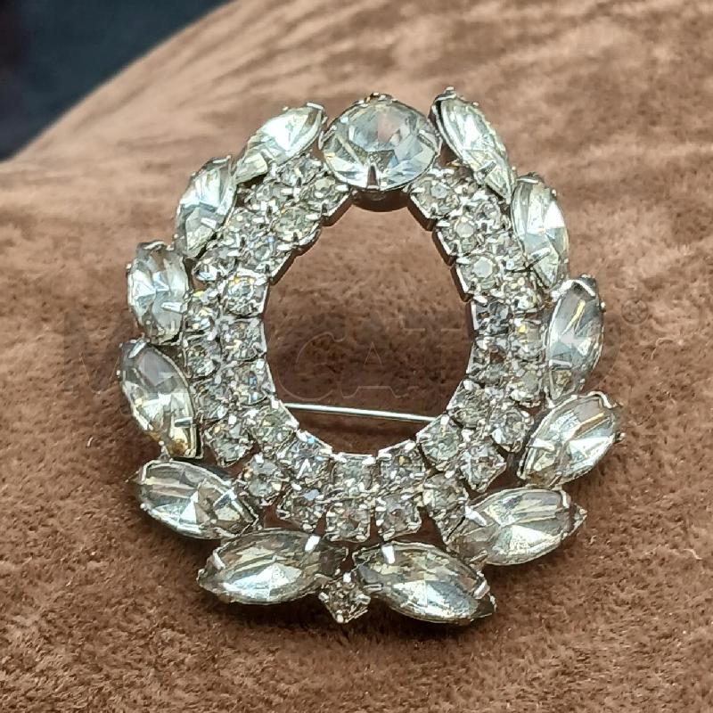 SPILLA DET STRASS | Mercatino dell'Usato Roma garbatella 1