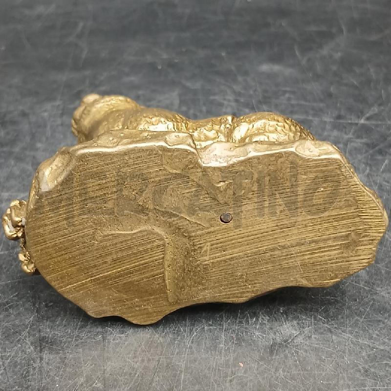 STATUINA MET DORATO CONIGLIO | Mercatino dell'Usato Roma garbatella 4