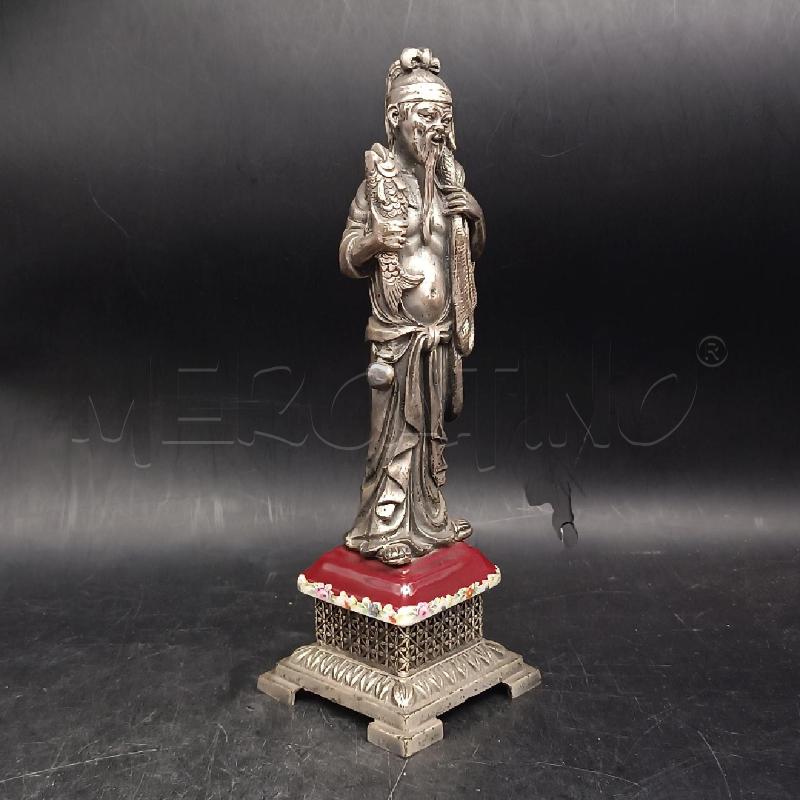 STATUINA ORIENTALE METALLO PESCATORE | Mercatino dell'Usato Roma garbatella 2