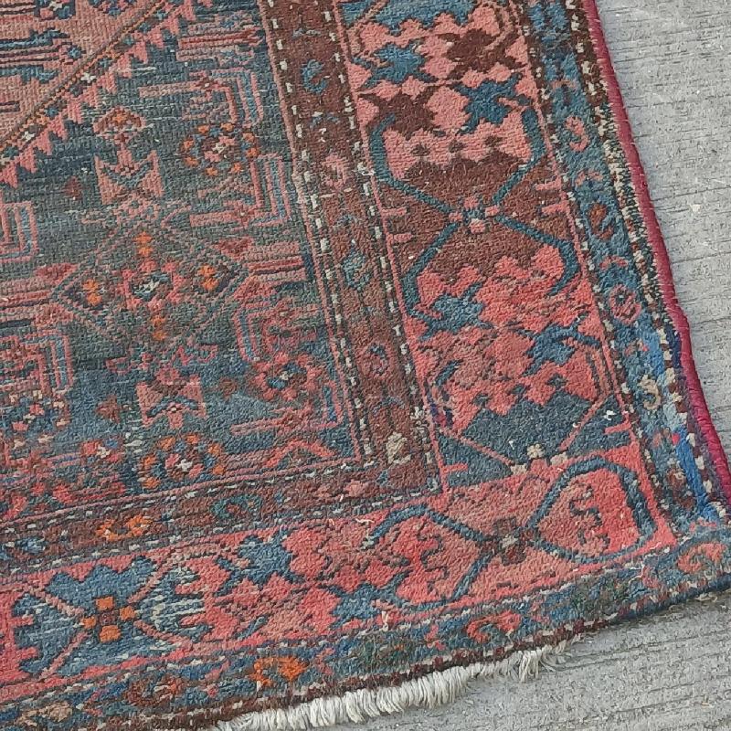 TAPPETO ANTICO ROSSO BLU DA RIVEDERE | Mercatino dell'Usato Roma garbatella 2