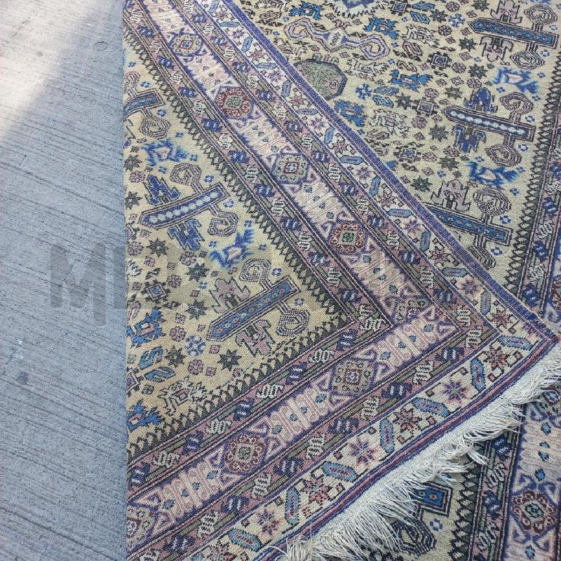 TAPPETO BEIGE DISEGNI BLU DA RIVEDERE | Mercatino dell'Usato Roma garbatella 3