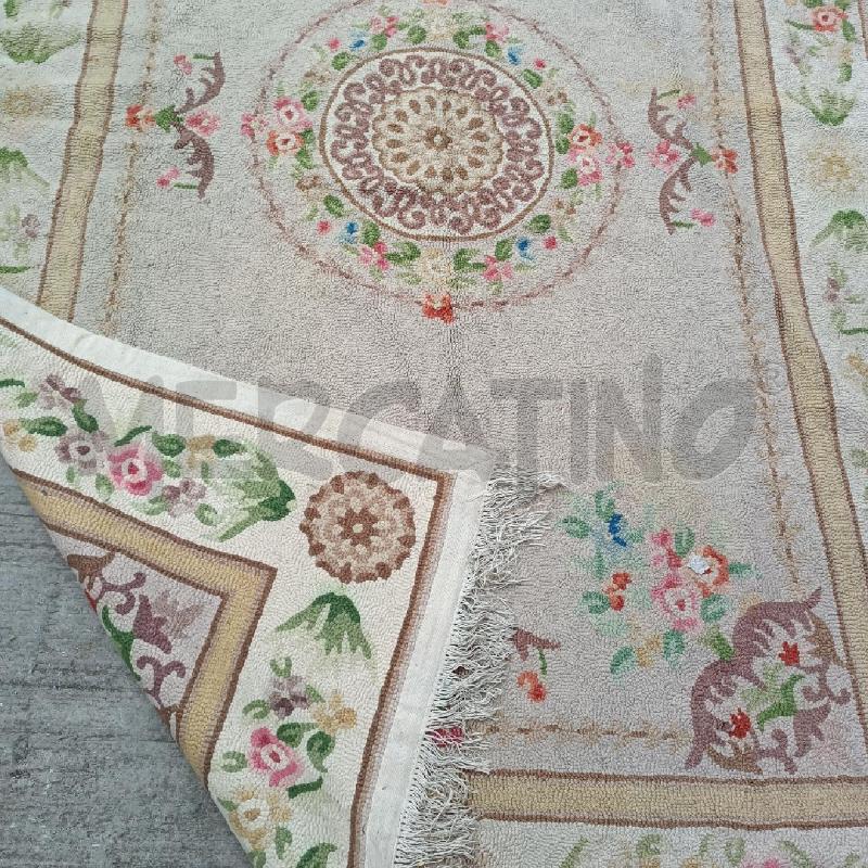 TAPPETO BEIGE FIORI | Mercatino dell'Usato Roma garbatella 3