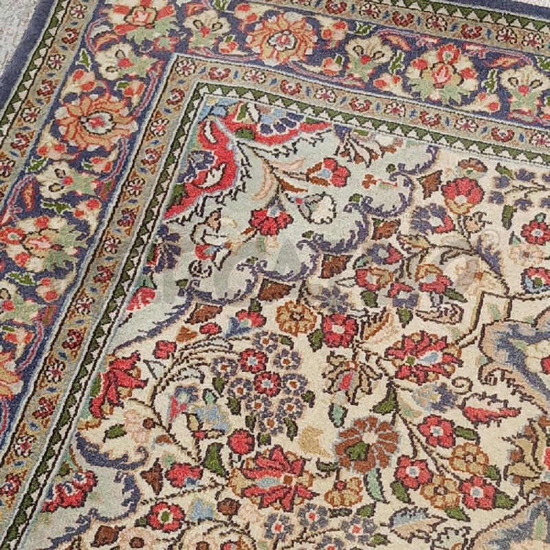 TAPPETO BEIGE FIORI | Mercatino dell'Usato Roma garbatella 5