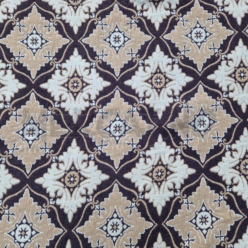 TAPPETO BIANCO DISEGNI MARRONI/BEIGE | Mercatino dell'Usato Roma garbatella 2
