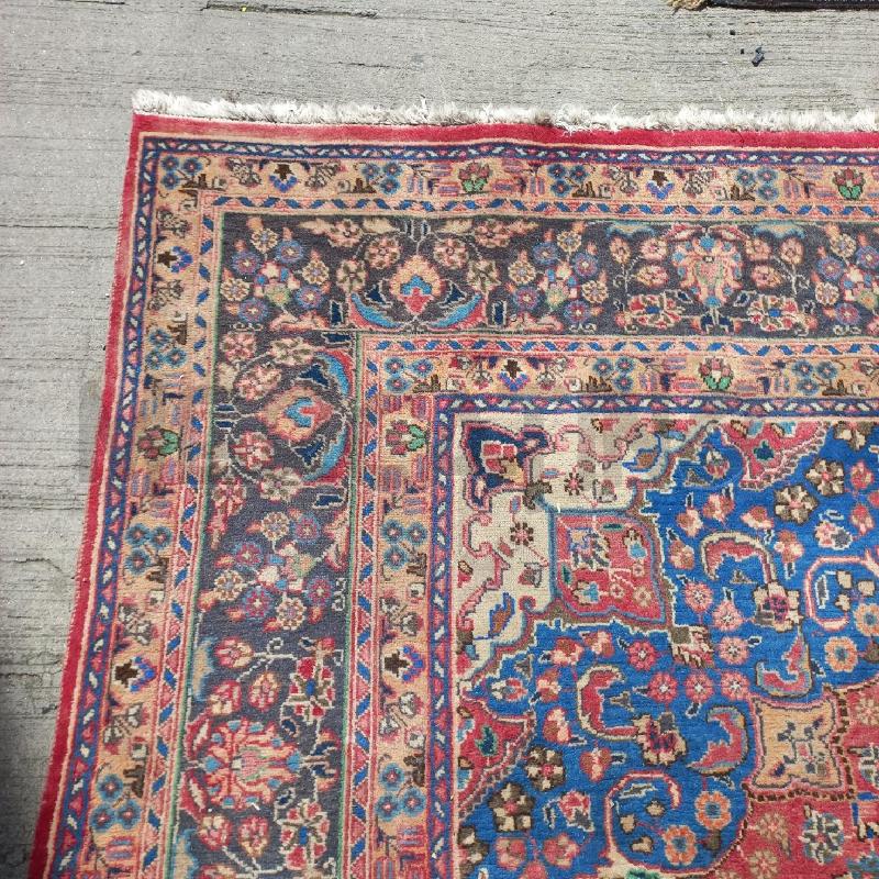 TAPPETO BLU DISEGNI ROSA DA RIVEDERE 2.5 X 3.5  | Mercatino dell'Usato Roma garbatella 2