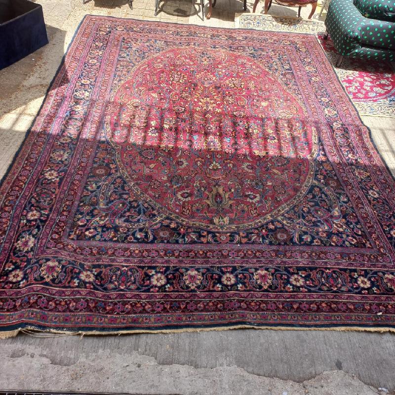 TAPPETO GRANDE FIORI ROSSI/VIOLA | Mercatino dell'Usato Roma garbatella 1