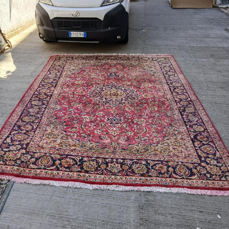 TAPPETO GRANDE ROSSO/BLU FIORI | Mercatino dell'Usato Roma garbatella 1
