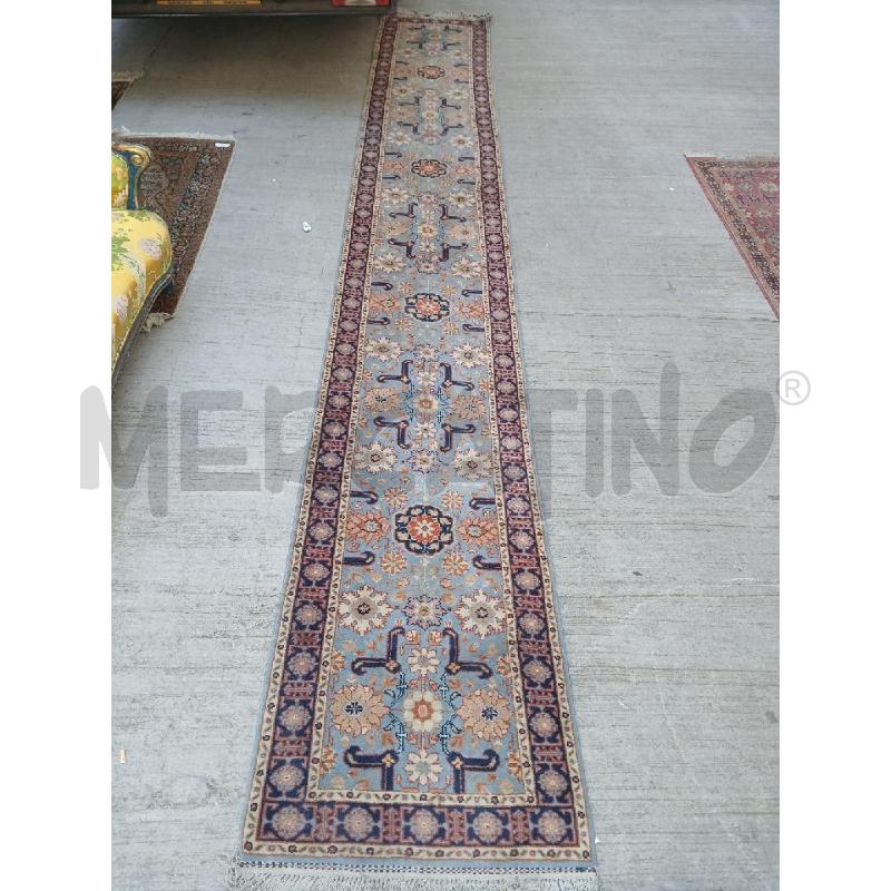TAPPETO GUIDA BLU DISEGNI ROSA  | Mercatino dell'Usato Roma garbatella 1