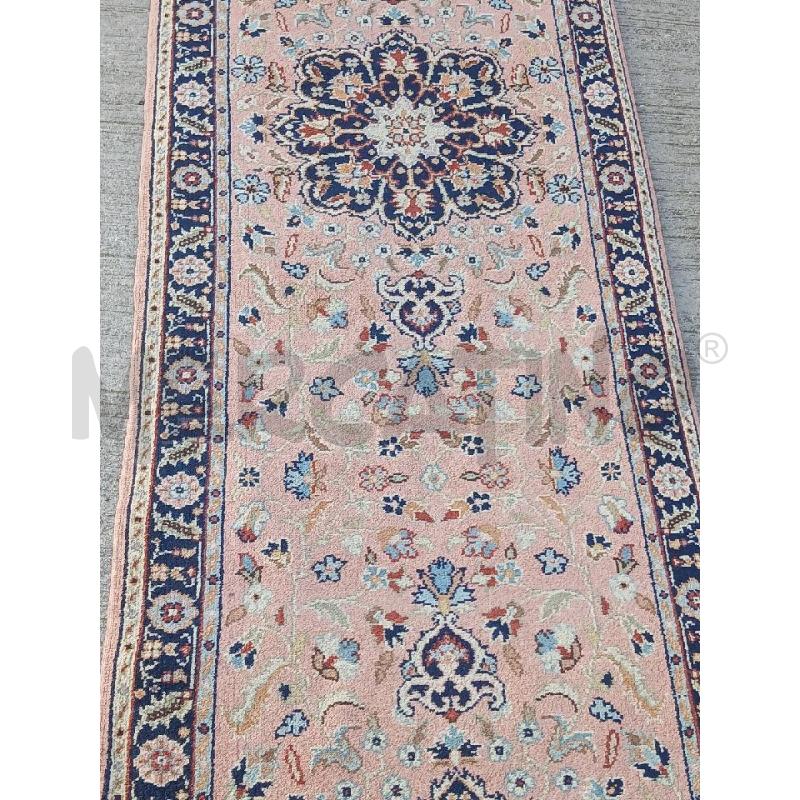 TAPPETO GUIDA ROSA FIORI BLU  | Mercatino dell'Usato Roma garbatella 3