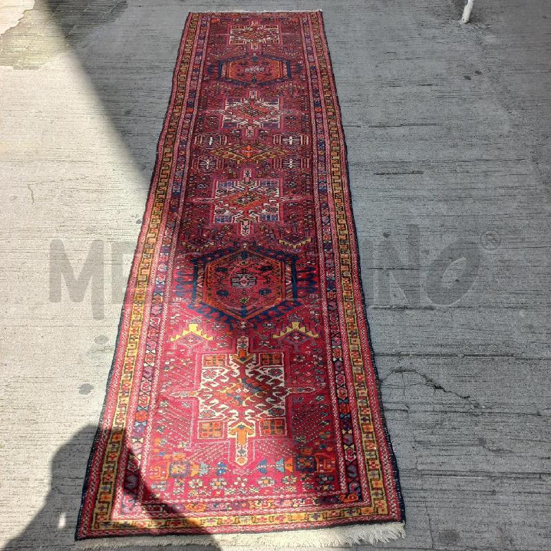 TAPPETO GUIDA ROSSA DISEGNI BLU  | Mercatino dell'Usato Roma garbatella 1
