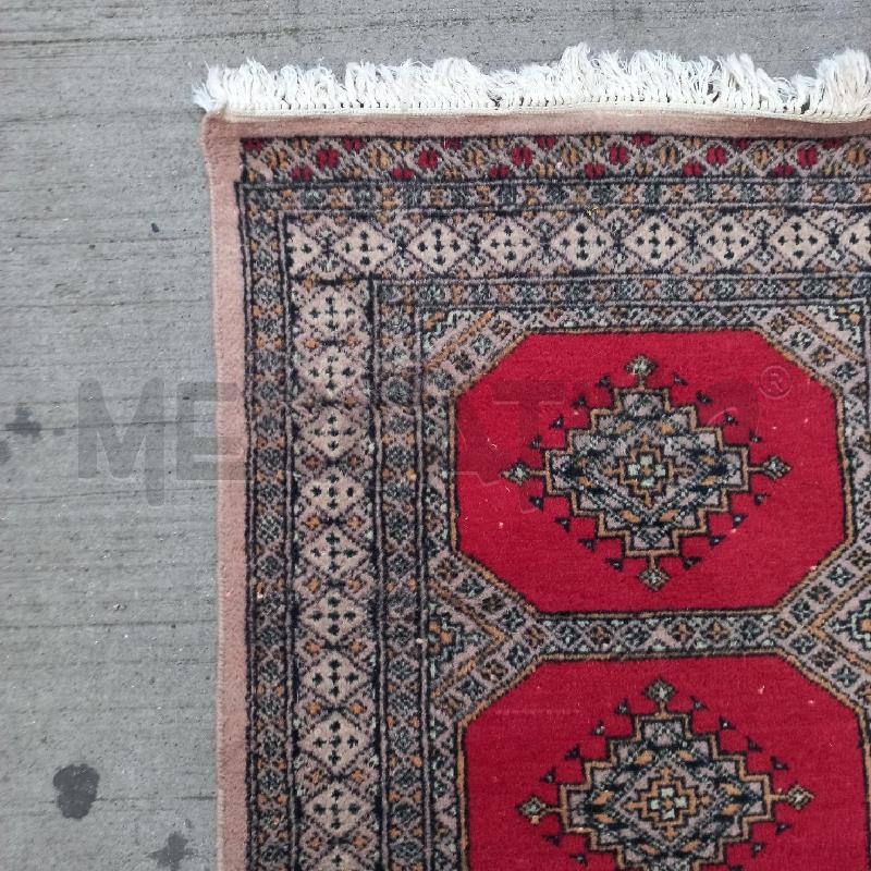 TAPPETO PICCOLO BEIGE ROSSO | Mercatino dell'Usato Roma garbatella 2