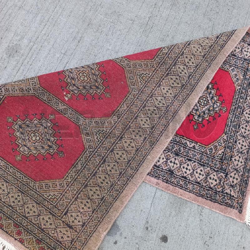 TAPPETO PICCOLO BEIGE ROSSO | Mercatino dell'Usato Roma garbatella 3