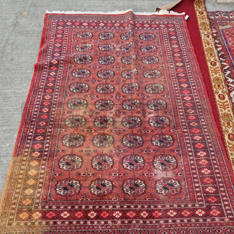 TAPPETO ROSSO BEIGE | Mercatino dell'Usato Roma garbatella 1