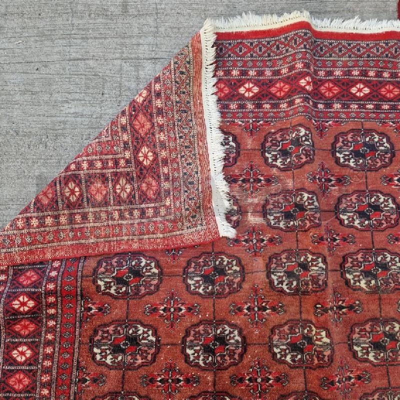 TAPPETO ROSSO BEIGE | Mercatino dell'Usato Roma garbatella 3