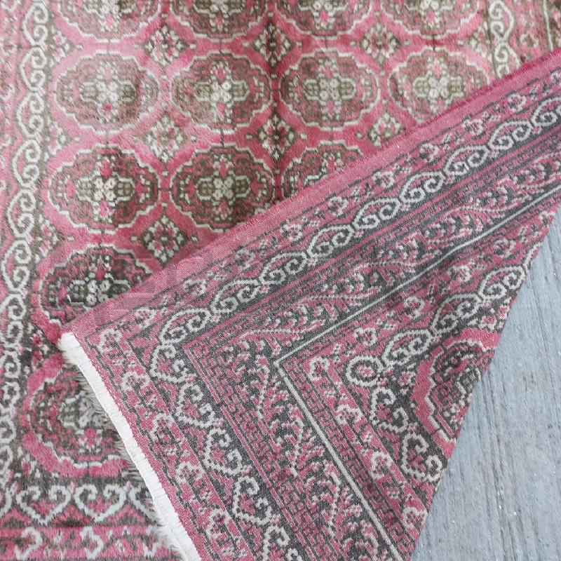 TAPPETO SFONDO ROSSO 215X130CM | Mercatino dell'Usato Roma garbatella 3