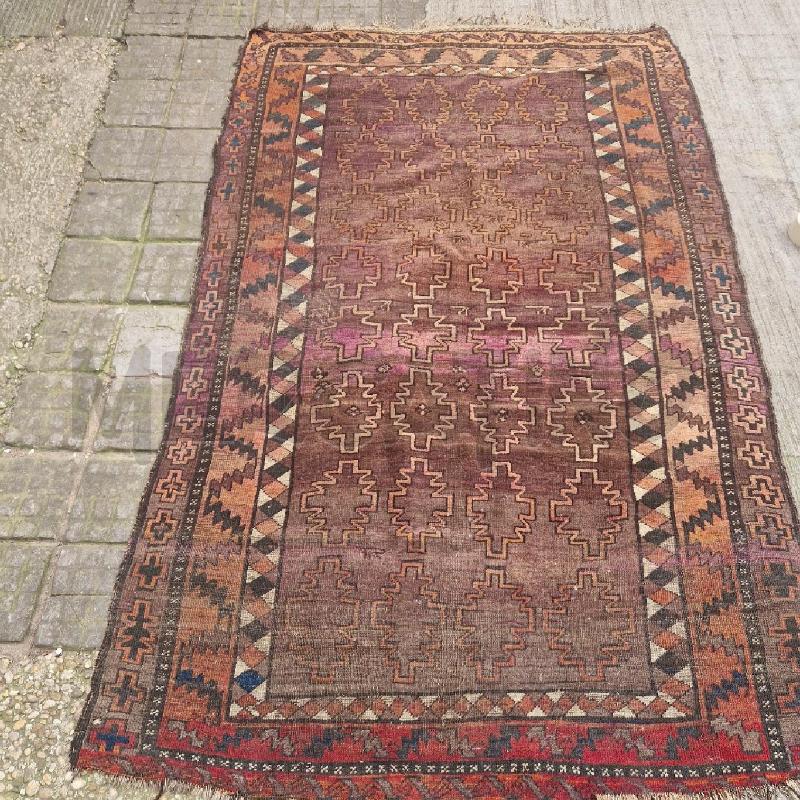 TAPPETO VIOLA DISEGNI ARANCIONI | Mercatino dell'Usato Roma garbatella 1