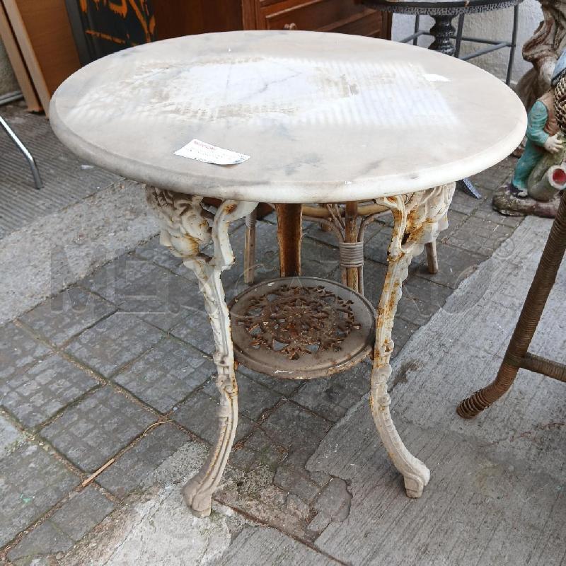 TAVOLINO GHISA MASCHERONI P/MARMO TONDO | Mercatino dell'Usato Roma garbatella 1