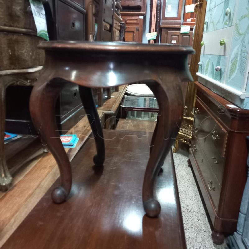 TAVOLINO TONDO INTAGLIATO  | Mercatino dell'Usato Roma garbatella 1