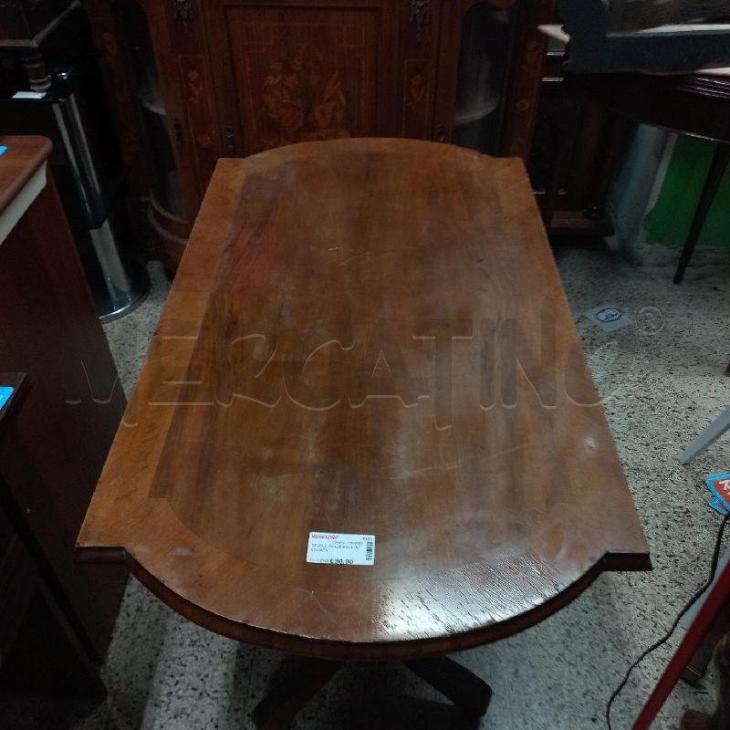 TAVOLO OVALE BASE INTAGLIATA | Mercatino dell'Usato Roma garbatella 3