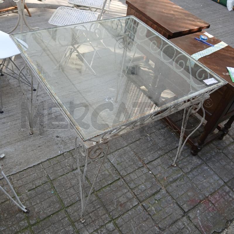 TAVOLO QUADRATO FERRO P/VETRO | Mercatino dell'Usato Roma garbatella 1