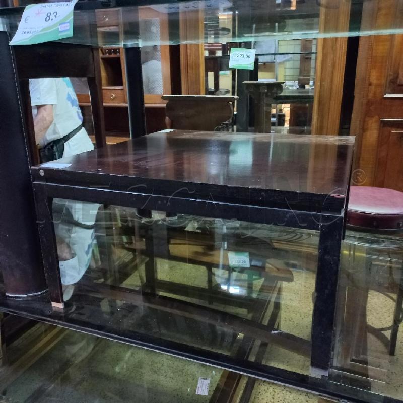 TAVOLO SALOTTO QUADRATO MIM | Mercatino dell'Usato Roma garbatella 1