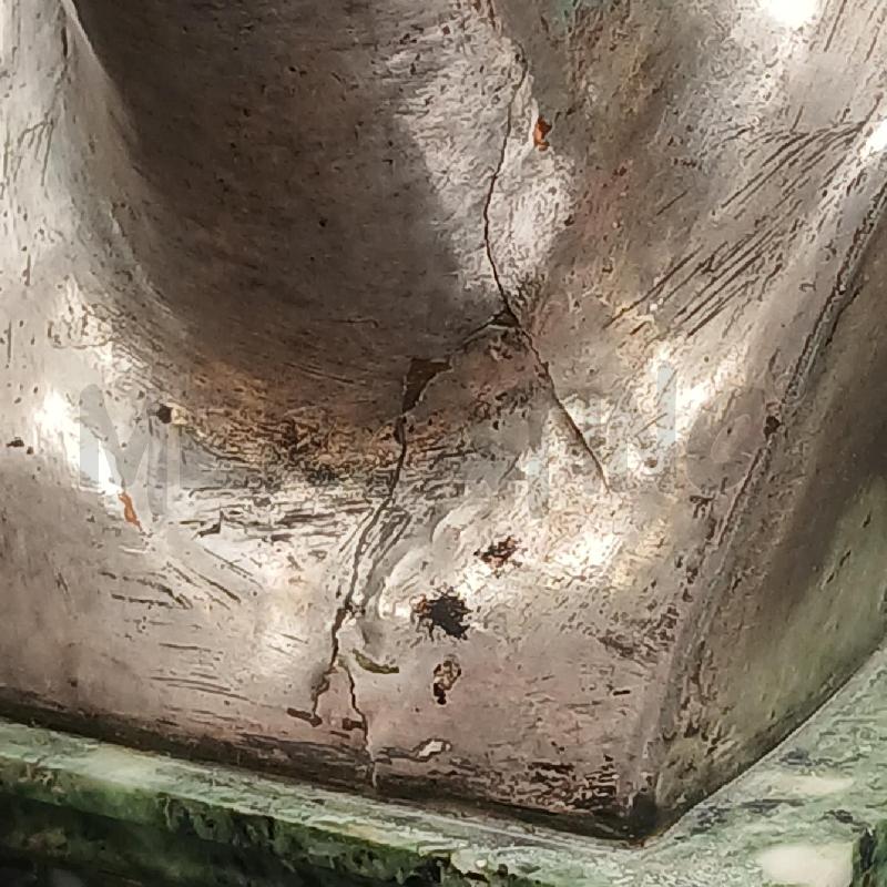 TESTA DEA BENDATA FABRIS ARGENTATA BASE MARMO | Mercatino dell'Usato Roma garbatella 5