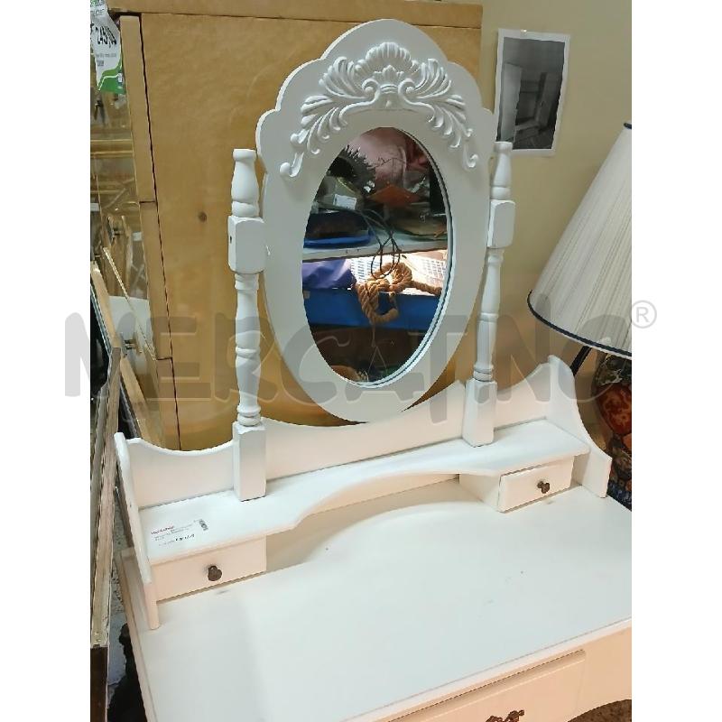 TOILETTE BIANCA 1C + POUF | Mercatino dell'Usato Roma garbatella 2