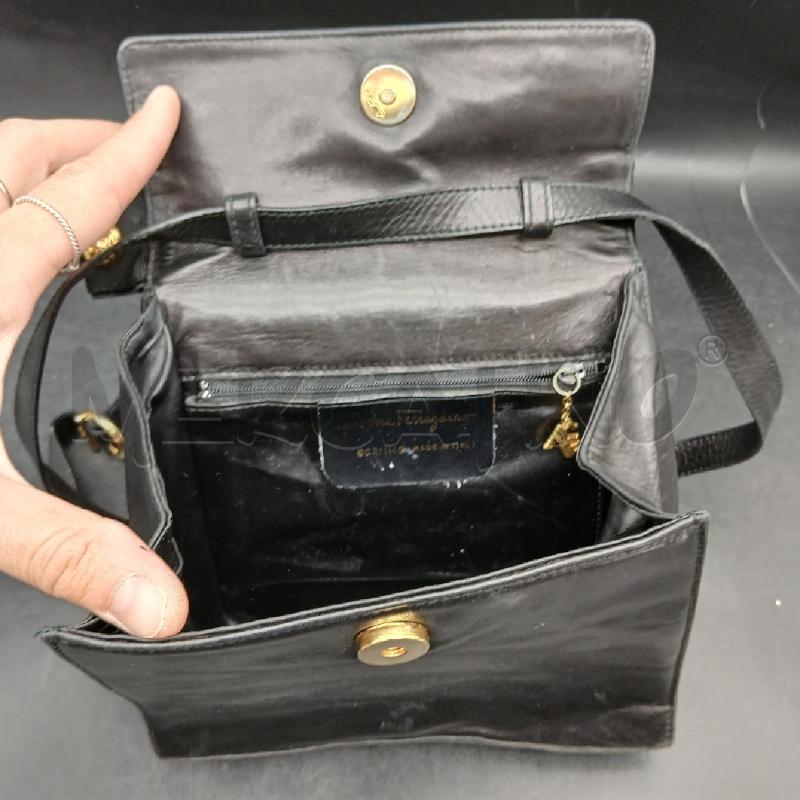 TRACOLLA DONNA SALVATORE FERRAGAMO NERA | Mercatino dell'Usato Roma garbatella 4