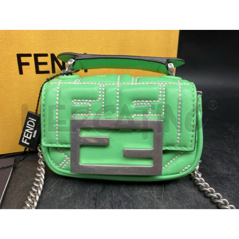 TRACOLLA D FENDI MINI BAGUETTE VERDE  | Mercatino dell'Usato Roma garbatella 2