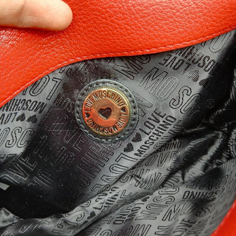 TRACOLLA LOVE MOSCHINO ROSSO LOGO DORATO + FOULARD | Mercatino dell'Usato Roma garbatella 4