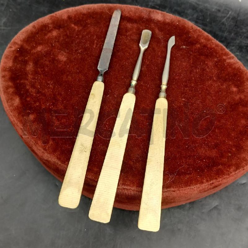 TRIS UTENSILI MAN BACHELITE | Mercatino dell'Usato Roma garbatella 1