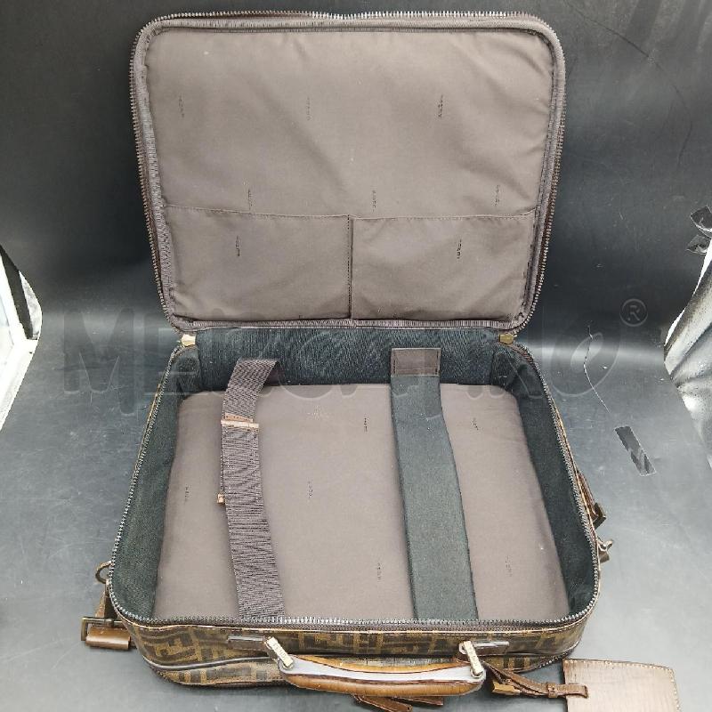 VALIGIA FENDI MONOGRAM MARRONE BEIGE | Mercatino dell'Usato Roma garbatella 3