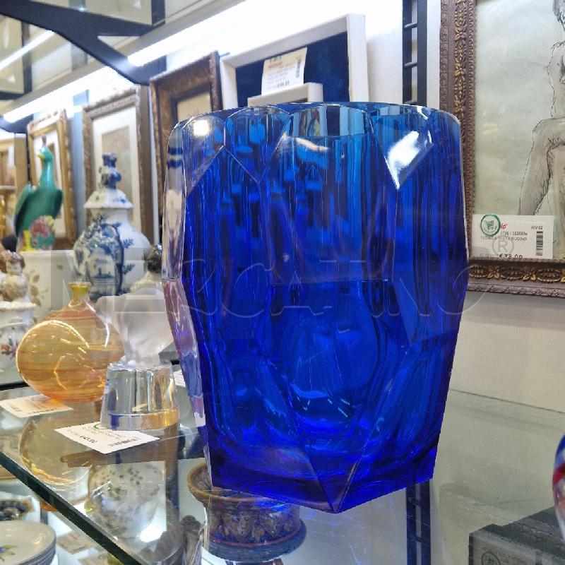 VASO BLU PLEX | Mercatino dell'Usato Roma garbatella 2