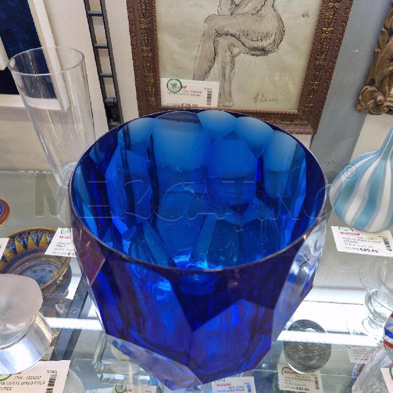 VASO BLU PLEX | Mercatino dell'Usato Roma garbatella 3