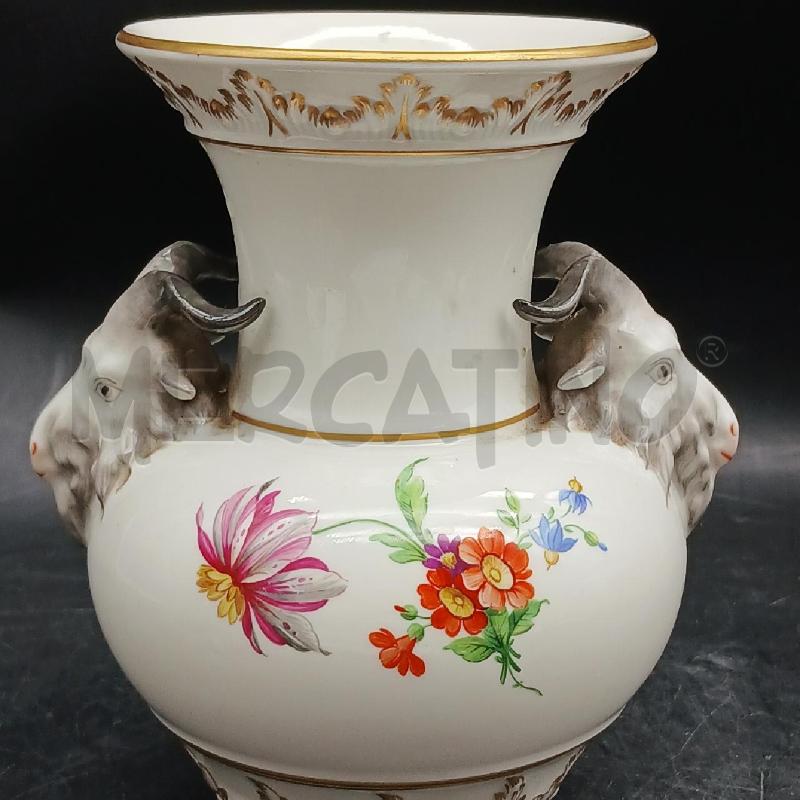 VASO EPOCA KPM CAPRONI ROTTURE | Mercatino dell'Usato Roma garbatella 3