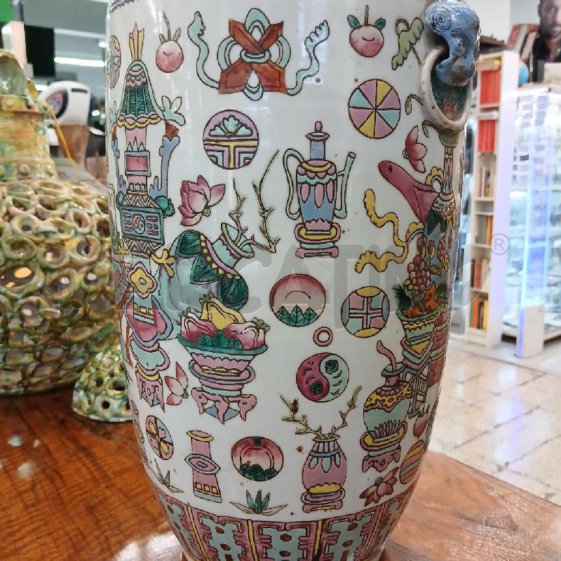 VASO ORIENTAE FIGURE VARIE DIPINTE 2 MAN BLU | Mercatino dell'Usato Roma garbatella 5