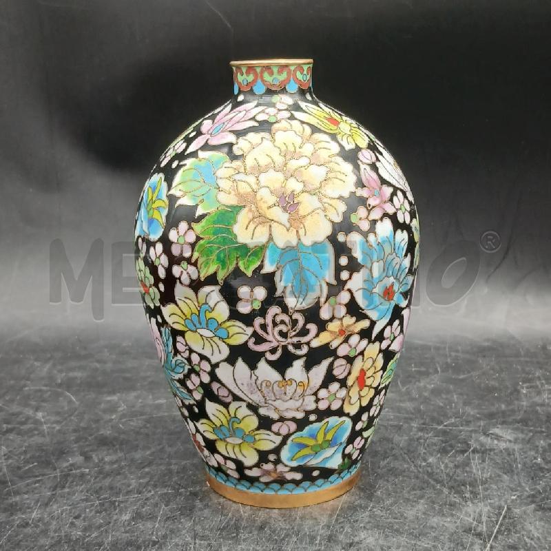VASO ORIENTALE NERO FIORI | Mercatino dell'Usato Roma garbatella 3