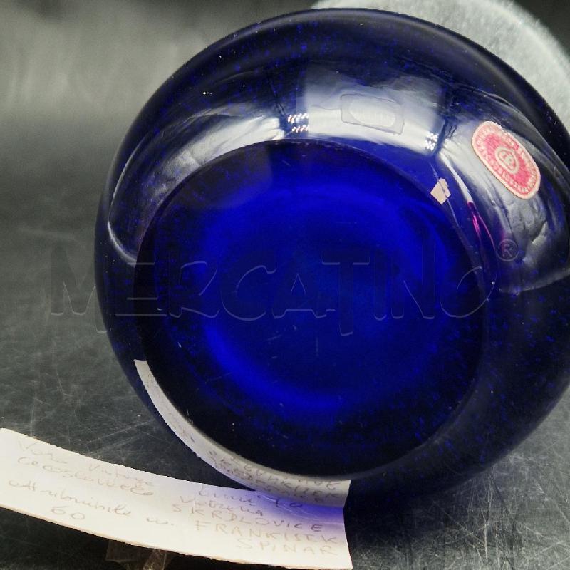VASO VETRO BLU CECOSLOVLACCO | Mercatino dell'Usato Roma garbatella 4