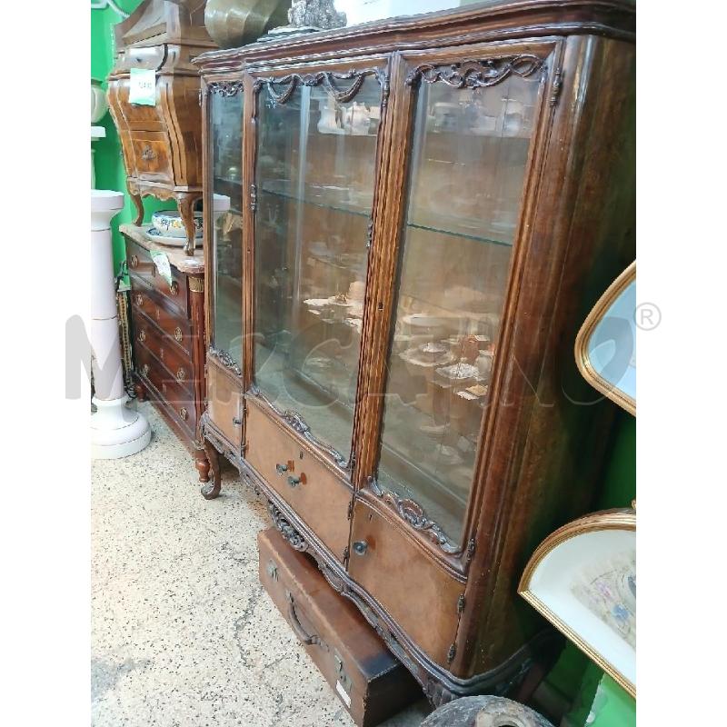 VETRINA 3A CHIPPENDALE | Mercatino dell'Usato Roma garbatella 1