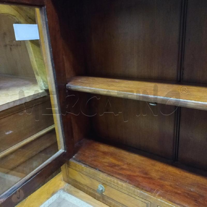 VETRINETTA 2 ANTE VETRO 1 CASSETTO DA RIVEDERE | Mercatino dell'Usato Roma garbatella 3