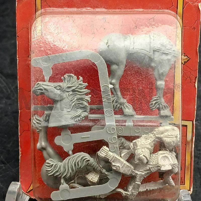 WARHAMMER CAVALIERE CORSARO CON ARCO  | Mercatino dell'Usato Roma garbatella 2