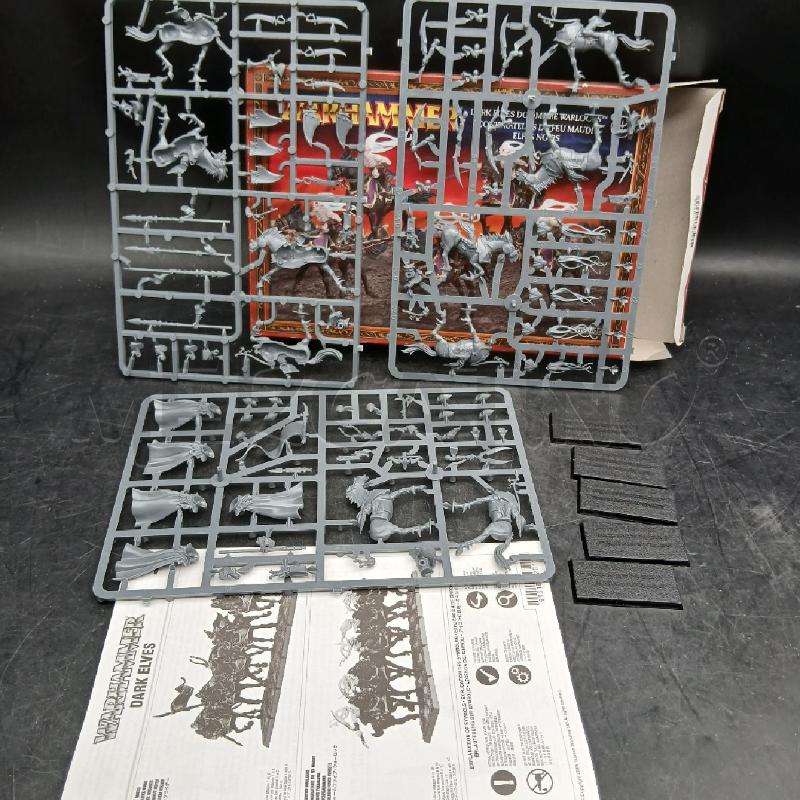WARHAMMER FANTASY DARK ELVES DOOMFIRE WARLOCKS NUOVO COMPLETOI | Mercatino dell'Usato Roma garbatella 5