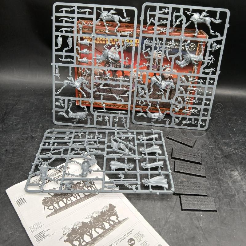 WARHAMMER FANTASY DARK ELVES DOOMFIRE WARLOCKS NUOVO COMPLETO | Mercatino dell'Usato Roma garbatella 5