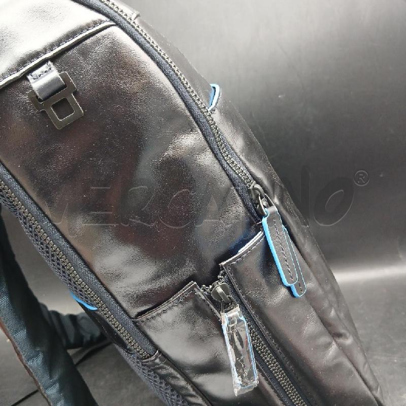 ZAINO U PIQUADRO NERO E BLU  | Mercatino dell'Usato Roma garbatella 3