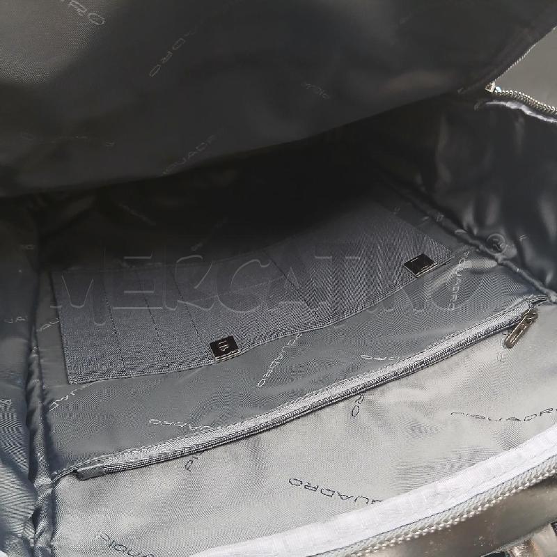 ZAINO U PIQUADRO NERO E BLU  | Mercatino dell'Usato Roma garbatella 4