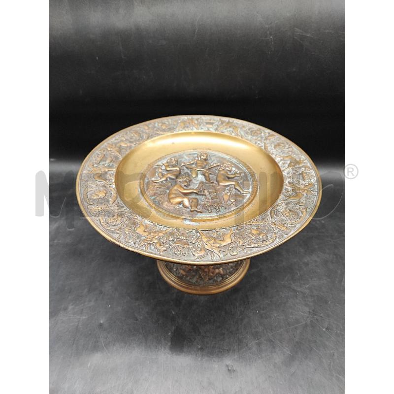 ALZATA METALLO DORATO PUTTI SBALZI  | Mercatino dell'Usato Roma gregorio vii 1