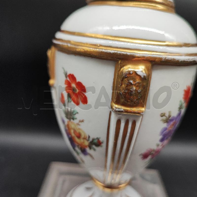 BASE LAMPADA CAPODIMONTE FIORI DEC DORATI | Mercatino dell'Usato Roma gregorio vii 2