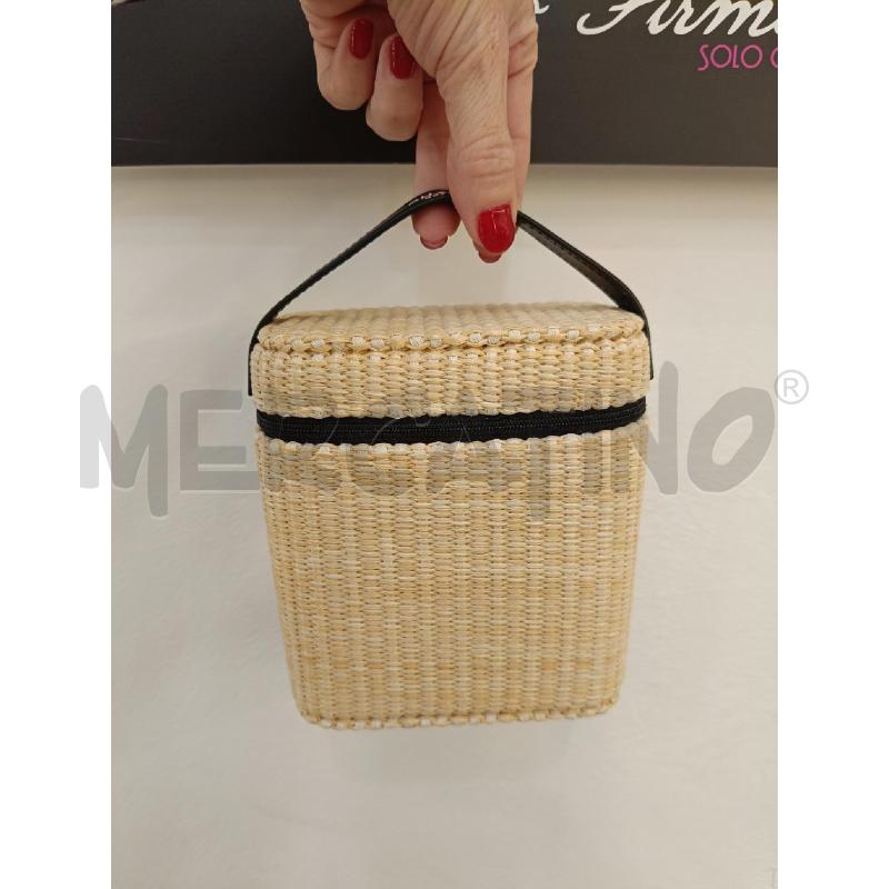 BEAUTY CASE CHANEL LES BEIGE IN RAFIA BEIGE  | Mercatino dell'Usato Roma gregorio vii 1