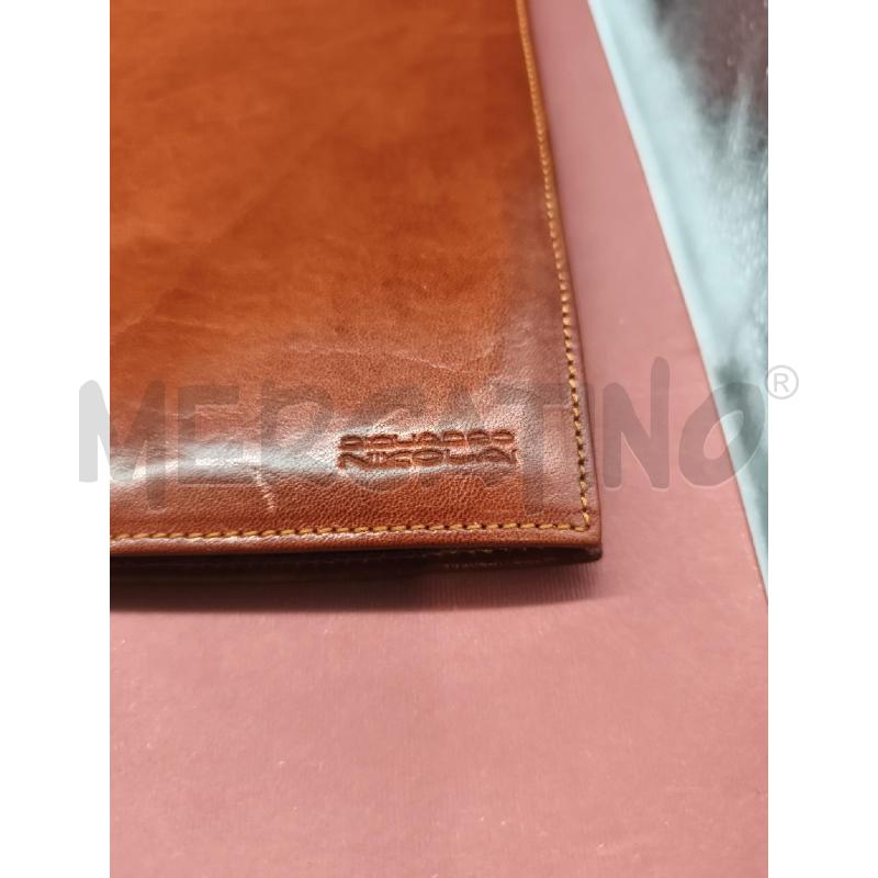 BLOCCO PELLE MARRONE PIQUADRO  | Mercatino dell'Usato Roma gregorio vii 2