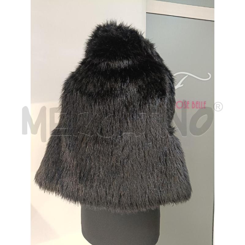 BOLERO CHANEL ECOPELLICCIA REFERENZA P39553V28708 | Mercatino dell'Usato Roma gregorio vii 2